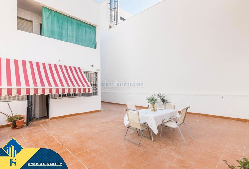 Foto e4b355d0-2632-40c8-bd25-9c532282cdce. Apartamento  con terraza, en la provincia de alicante, en la ciudad de orihuela costa. 3 habitaciones | 115 m² | 400 metros del mar en San Pedro del Pinatar