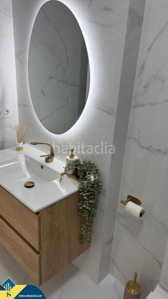 Foto 18ae78ee-07a8-43a9-874c-be09696cb578. Pis amb aparcament piscina a La Zenia Orihuela