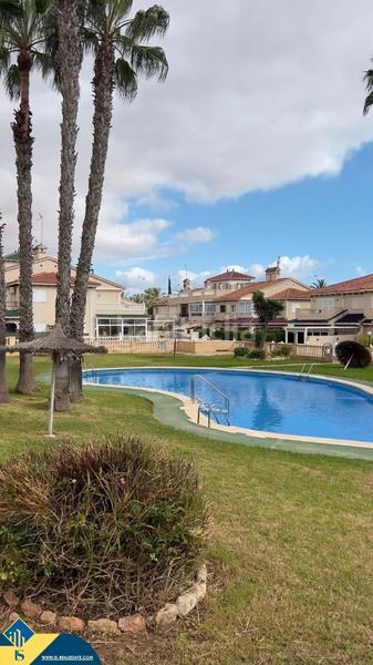 Foto 4077f153-ed40-4990-99e4-00278508fa7b. Pis amb aparcament piscina a La Zenia Orihuela