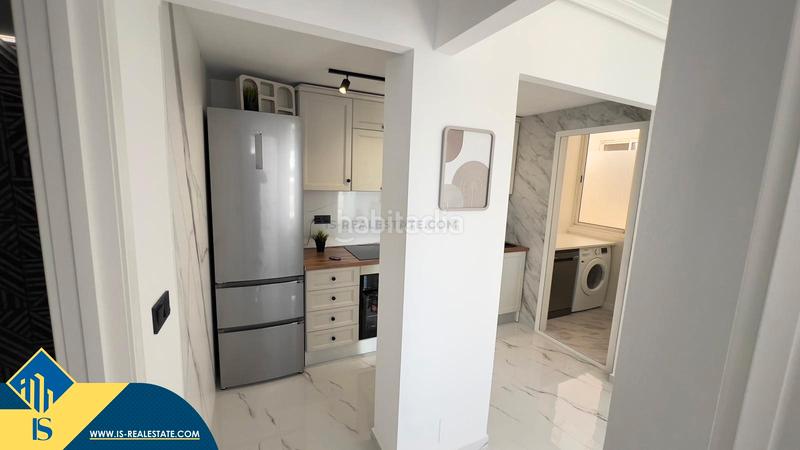 Foto c98e8e9e-65a4-4c92-a804-383e130b1675. Pis amb aparcament piscina a La Zenia Orihuela