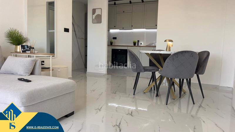 Foto dd0aed20-bf13-4d2b-ae33-2b548b5df84c. Pis amb aparcament piscina a La Zenia Orihuela