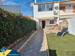 House in Los Europeos. Casa con terraza, en la provincia de alicante, en la ciudad de t
