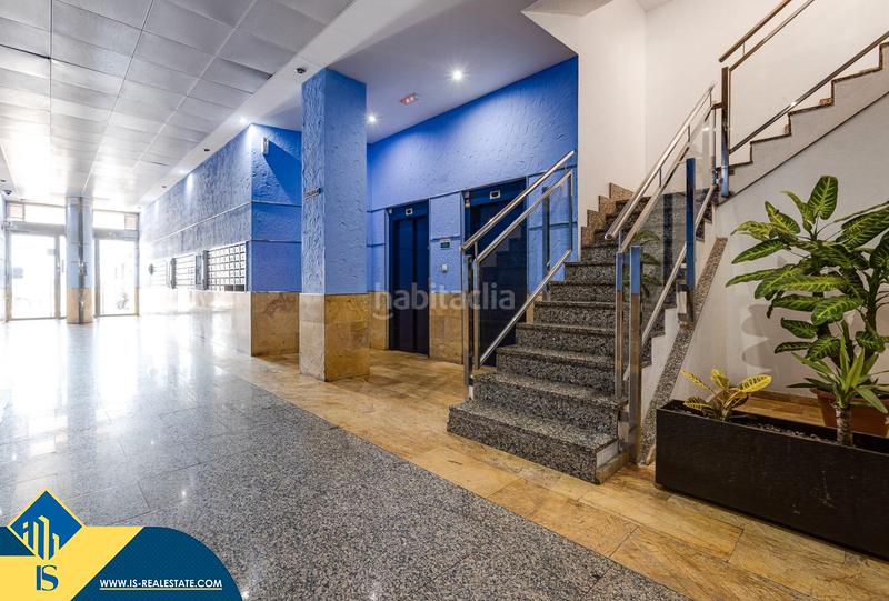 Foto f3ee2606-5311-4702-8f75-36eee4a5c49d. Studio with heating pool in Zona Playa de los Locos Torrevieja