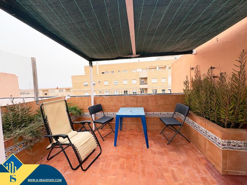 Foto a5453ace-7ca0-48cb-8ee0-689094521062. Àtic amb piscina a Gaspar Perelló Torrevieja