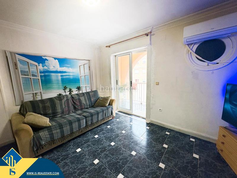 Foto f1b10b7e-e129-4476-88f0-dccd92e5b8a1. Àtic amb piscina a Gaspar Perelló Torrevieja