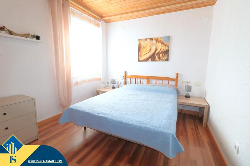 Foto 6fb85ce6-5a6f-40f4-9666-136afb903f86. Attico in El Acequión Torrevieja