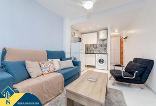 Estudio en El Molino. Estudio renovado con terraza, en la provincia de alicante, en la