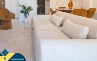 Àtic a Playa de la Fontanilla. Apartamentos ático renovados con terraza, en la provincia de ali