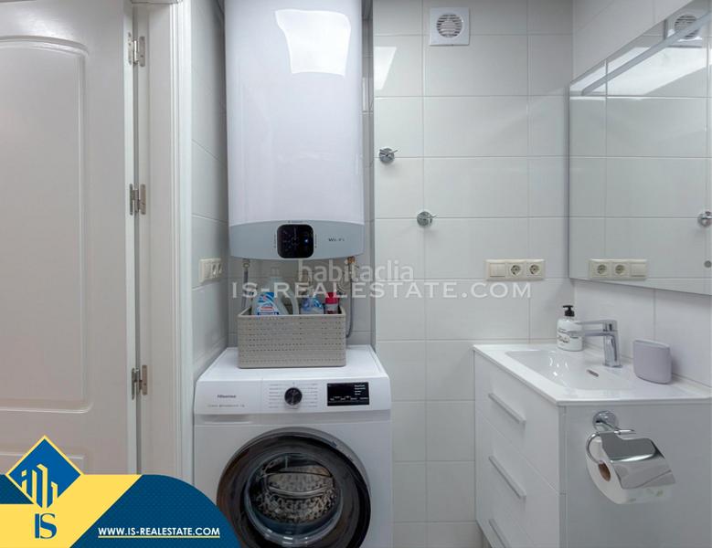 Foto d19fad2d-ea0f-4495-b00d-df3a1385574b. Flat with parking pool in Zona Playa de los Locos Torrevieja