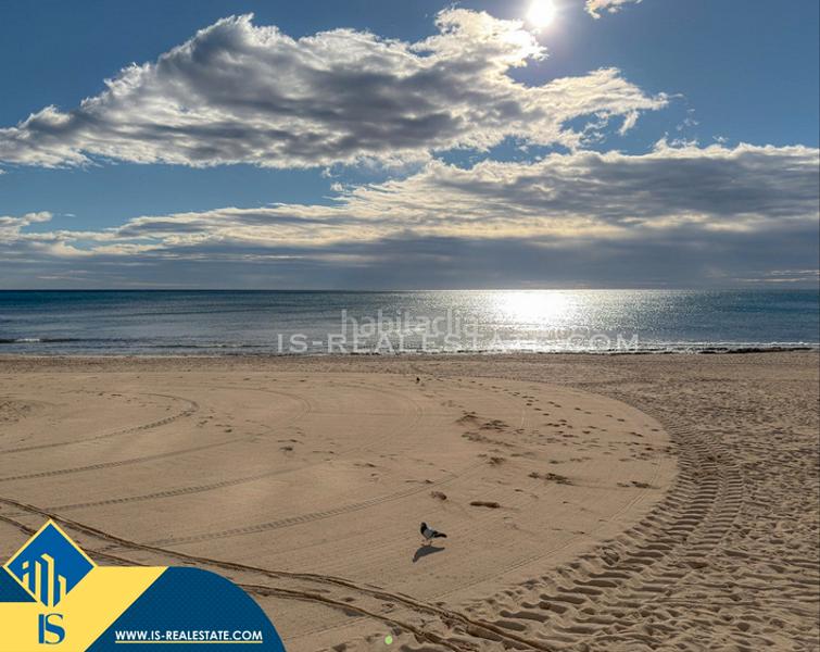 Foto d3793999-71dc-4768-9450-a821b3e3744f. Flat with parking pool in Zona Playa de los Locos Torrevieja