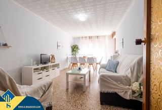 Apartment in El Acequión. Apartamento con terraza, en la provincia de alicante, en la ciud