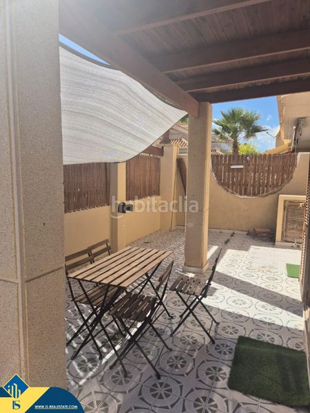 Foto 3e894d0c-2940-4980-866c-fcff427a7fcd. Casa amb aparcament piscina a Playa Flamenca Orihuela