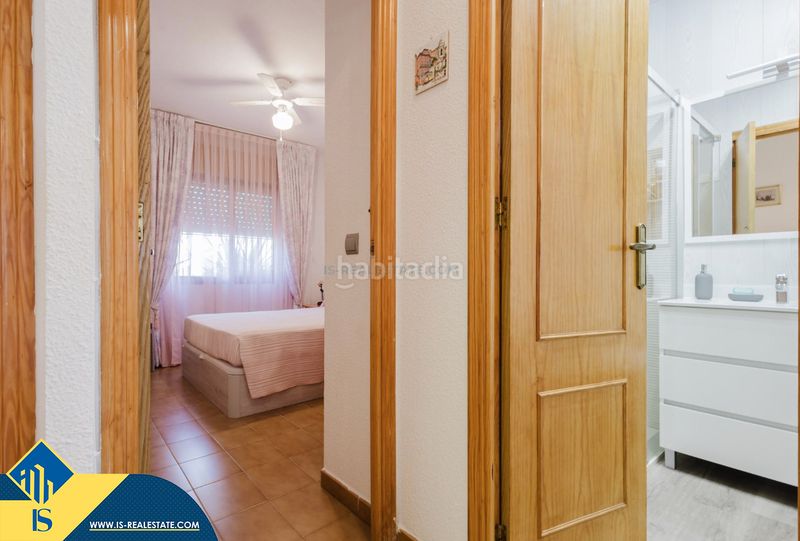 Foto b37b9891-97cf-4c16-8064-25f7cd6b2bdb. Casa amb calefacció piscina a Playa de los Náufragos Torrevieja