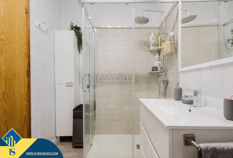 Foto e4bfdcd9-49f9-4836-acaf-759b0eee3568. Casa amb calefacció piscina a Playa de los Náufragos Torrevieja