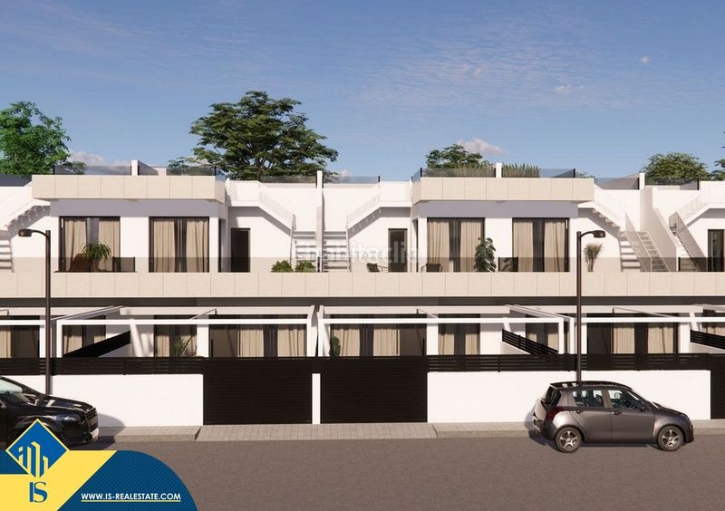 Foto 257bed63-2ea3-4dd3-b599-70662a4ff3f3. Casa amb aparcament piscina a Rojales