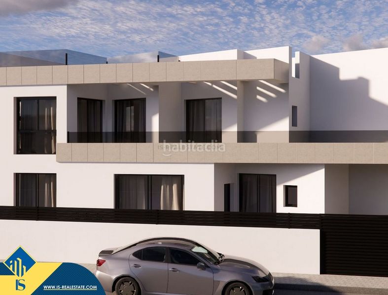 Foto 9706e5af-9651-4110-a22d-582e0617857e. Casa amb aparcament piscina a Rojales