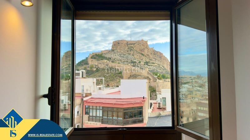 Foto 0ed98df6-55c3-4eee-8cbd-37a87711b64b. Piso apartamento reformado con terraza, en la provincia , en la ciudad . 3 habitaciones | 77 m² | a 600 metros de en Alicante