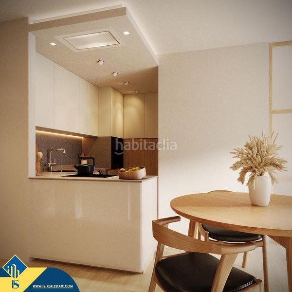 Foto 694ded2e-63de-485a-b141-5da7e3ba1b65. Piso apartamento reformado con terraza, en la provincia , en la ciudad . 3 habitaciones | 77 m² | a 600 metros de en Alicante