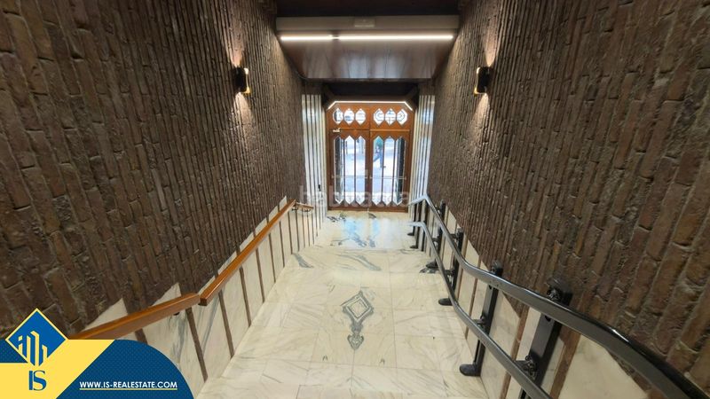 Foto a4b283ad-a505-44c7-95fa-101688217522. Piso apartamento reformado con terraza, en la provincia , en la ciudad . 3 habitaciones | 77 m² | a 600 metros de en Alicante
