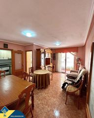 Apartament a Las Piscinas Naturales. Apartamento con terraza, en la provincia de alicante, en la ciud