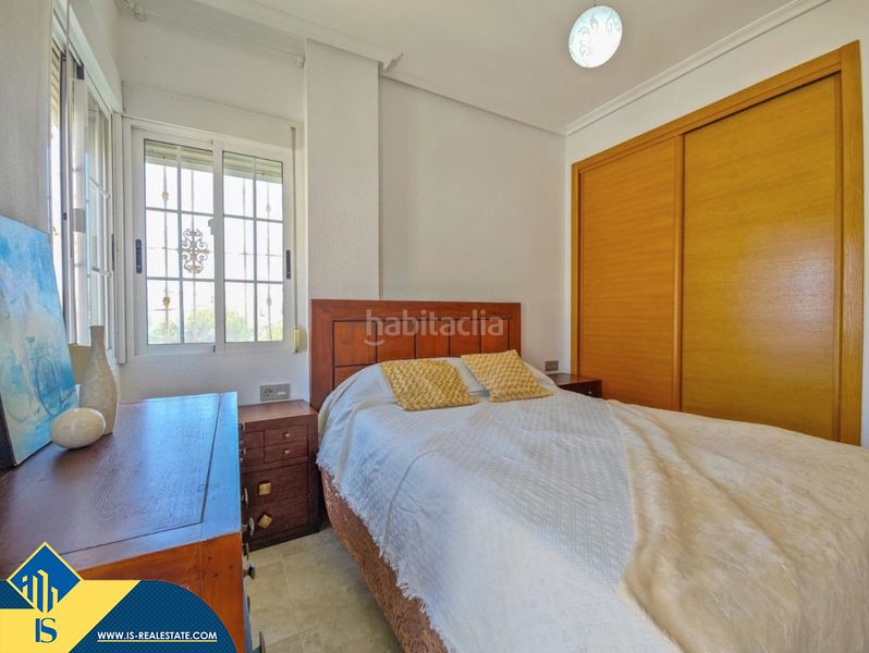Foto 01f09e6d-4280-4826-99de-34b6aead8515. Casa amb calefacció a Torreblanca Torrevieja