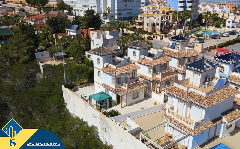 Foto adb4a9b0-3bd6-4756-a06f-1b69d97a3d5d. Casa amb calefacció a Torreblanca Torrevieja