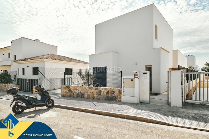 Foto bfd29c81-b038-4e57-b6f1-c6b5ebaec787. Xalet amb aparcament a Montesinos (Los)