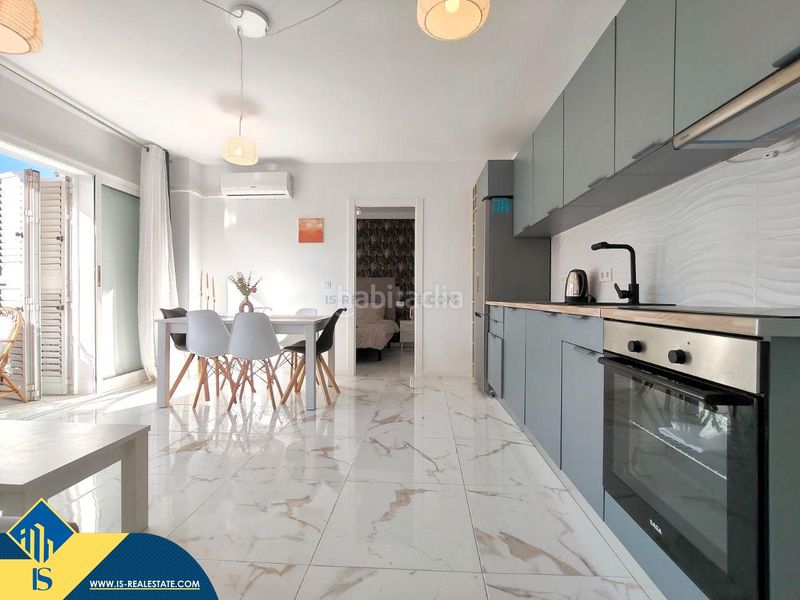 Foto 0c2c88b2-db97-4657-91a6-0906dbfe8dbc. Àtic a Gaspar Perelló Torrevieja