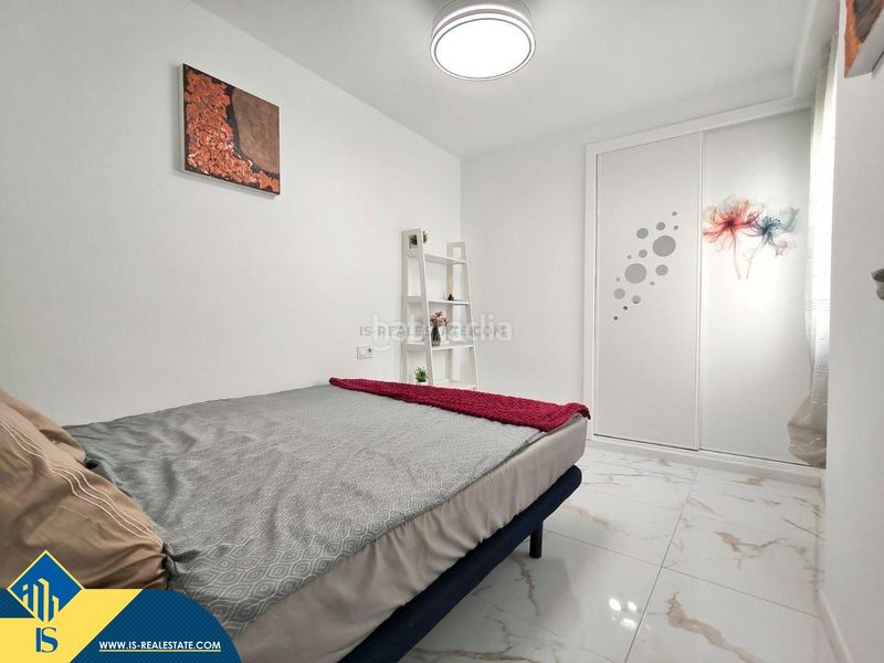 Foto 81be3c3e-4aef-4617-bf81-777b9999cf48. Àtic a Gaspar Perelló Torrevieja