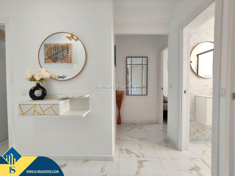 Foto aea0c36c-f20d-42e0-8a56-0bfa4d64e0b2. Àtic a Gaspar Perelló Torrevieja