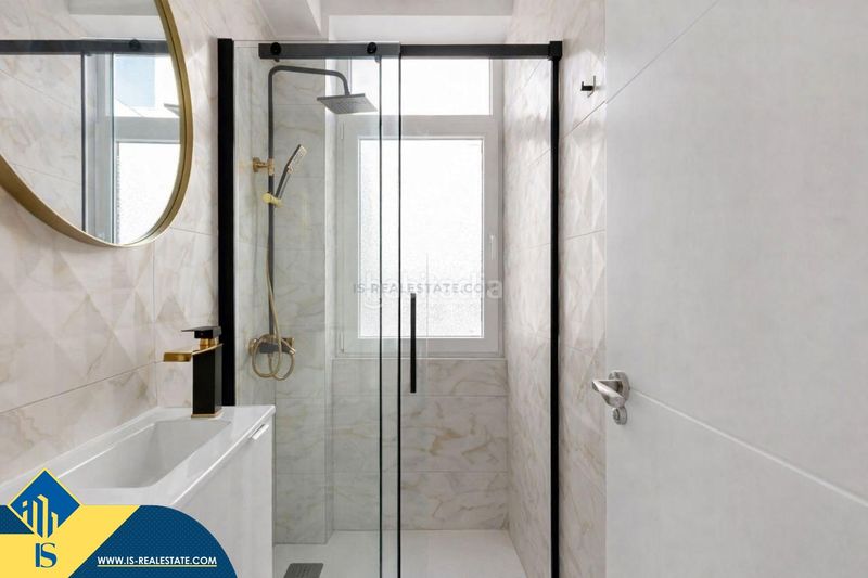 Foto c599a9cd-26fa-4a5e-8b72-c2610b74e4d0. Àtic a Gaspar Perelló Torrevieja