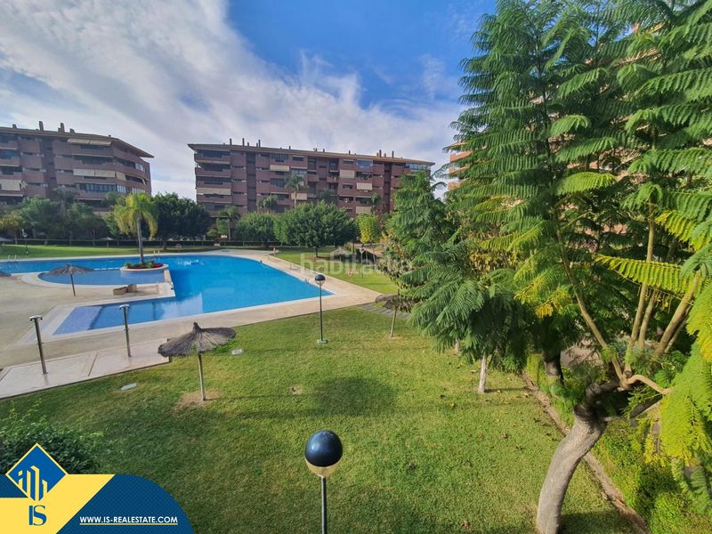 Foto d2226f97-9c90-47c7-bd33-0104277c51a8. Pis amb aparcament piscina a Vistahermosa Alicante