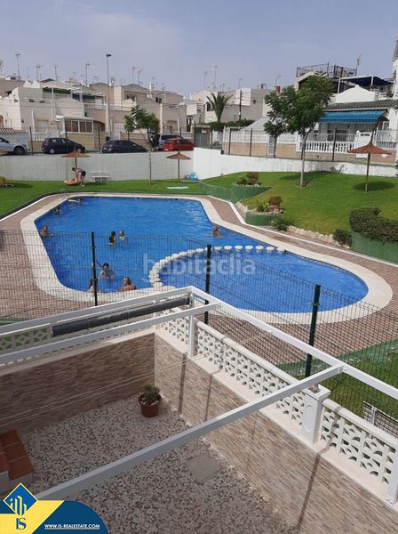 Foto 1893dea8-161b-4cca-9a2a-2aedf642f462. Casa amb calefacció piscina a Los Balcones y los Altos Orihuela