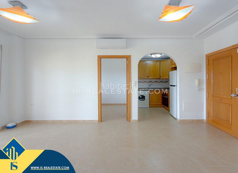 Foto bc5bd228-e316-41a7-8f5b-a96aebee7b04. Àtic amb aparcament piscina a Aguas Nuevas Torrevieja