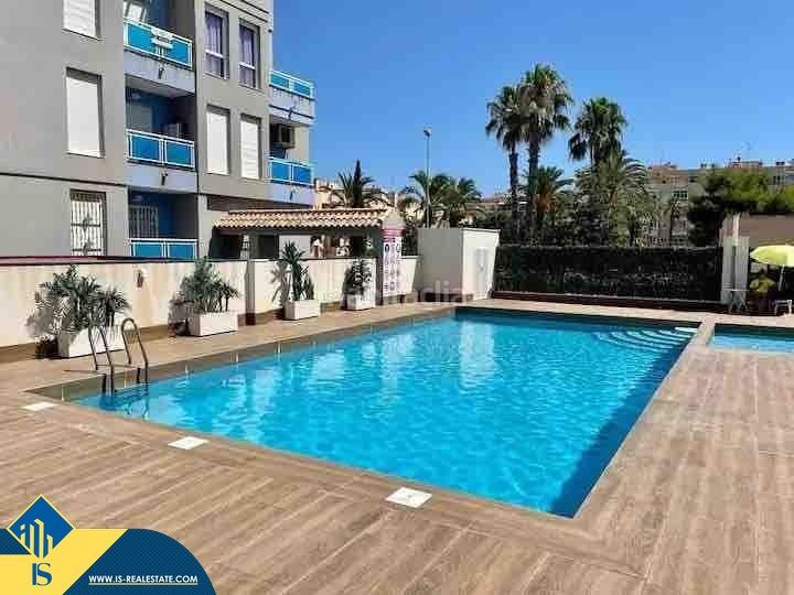 Foto 73294788-8d4e-4d18-a4cb-24457e0cc09b. Pis amb piscina a Avenida Habaneras - Curva de Palangre Torrevieja