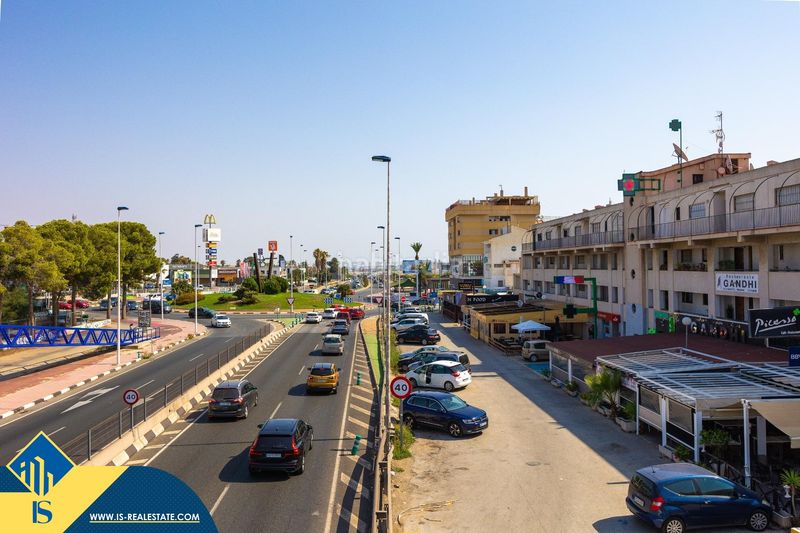 Foto 47b92b5b-d78b-4db5-a92c-7200d5b0bdd8. Chalet mit parking in Los Almendros Orihuela