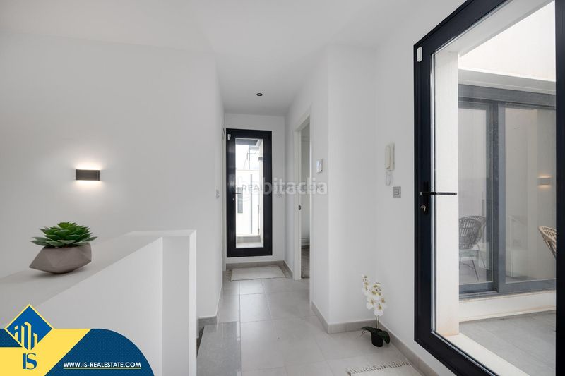 Foto 7b890a64-2ce5-4dee-8763-48b960ce600a. Chalet mit parking in Los Almendros Orihuela