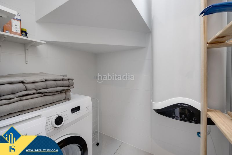 Foto b18992d3-4317-4394-9a67-bad356ea0668. Chalet mit parking in Los Almendros Orihuela