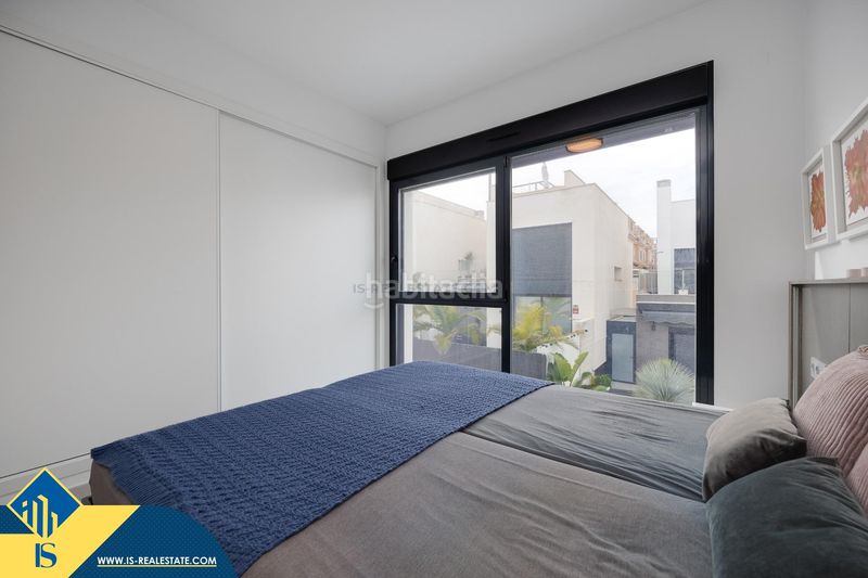 Foto bd4796a0-30e3-48d5-856c-122f66ef9fea. Chalet mit parking in Los Almendros Orihuela