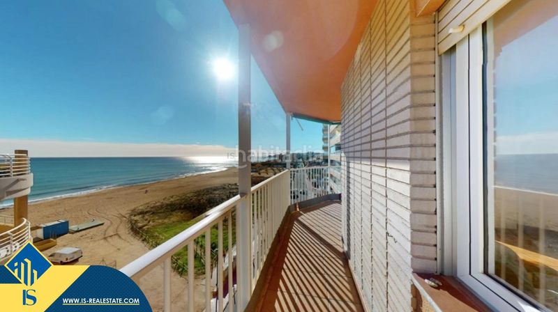 Foto c93577e6-5bdb-4d66-8a14-c75f65b01559. Àtic a Gaspar Perelló Torrevieja