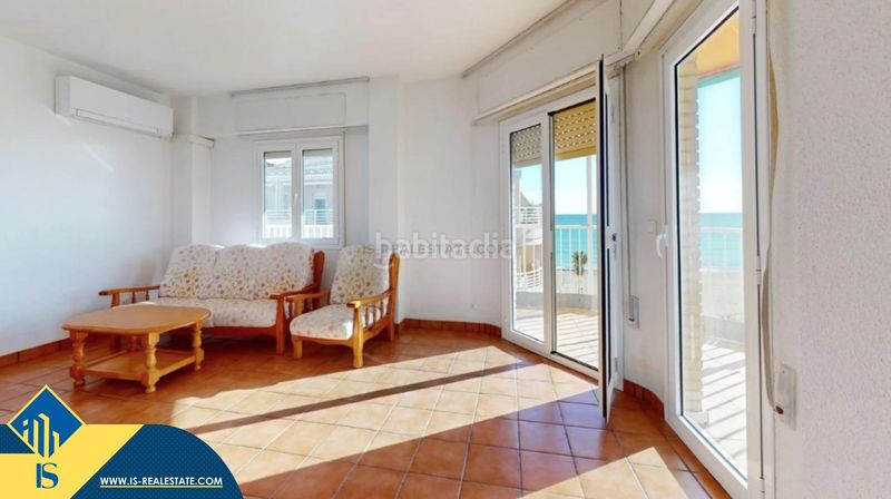 Foto fba87e52-a56a-435b-be80-066845631d44. Àtic a Gaspar Perelló Torrevieja