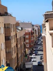 Attique à El Molino. Ático con terraza privada en la provincia de alicante, en torrev