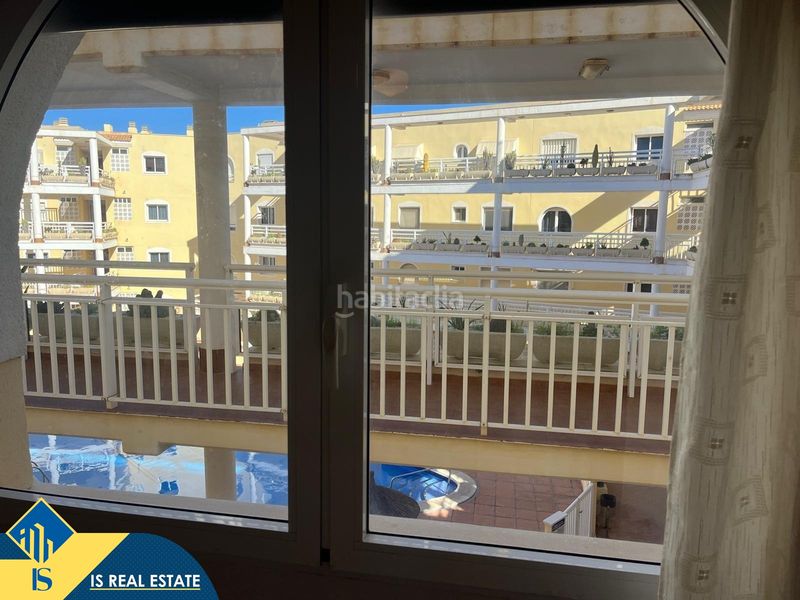 Foto d690ad64-7a5b-4003-b7df-56726a165043. Pis amb aparcament piscina a Aguamarina Orihuela