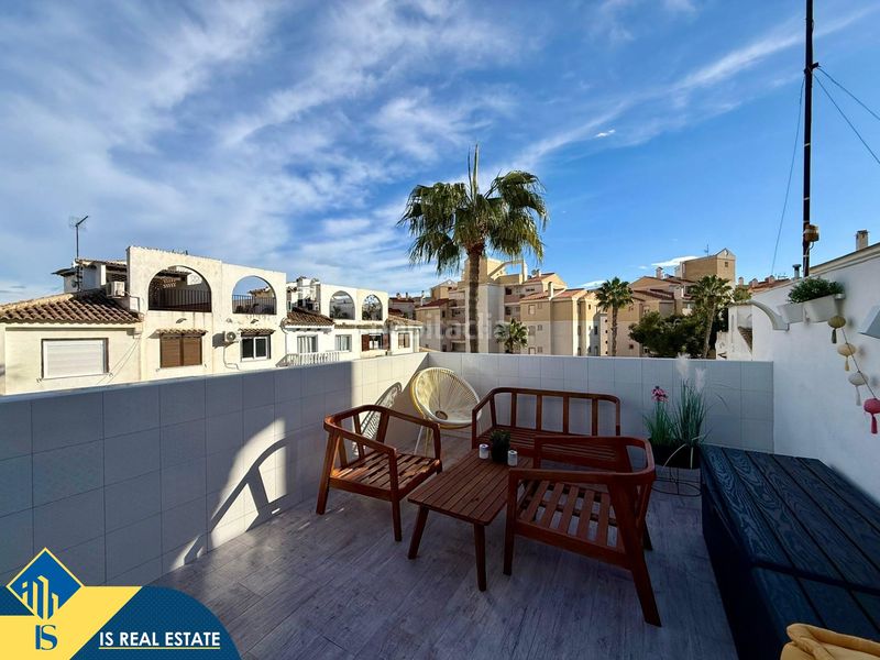 Foto d619ec6f-3f82-42f6-bea5-2da1f4263e78. Dúplex amb piscina a nueva Torrevieja Torrevieja