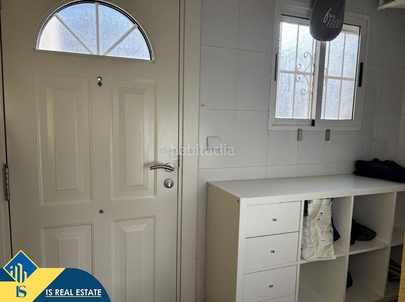 Foto 2dbda3f4-5ca8-4bed-a0ee-1602ccf68e5f. Àtic amb calefacció aparcament piscina a nueva Torrevieja Torrevieja