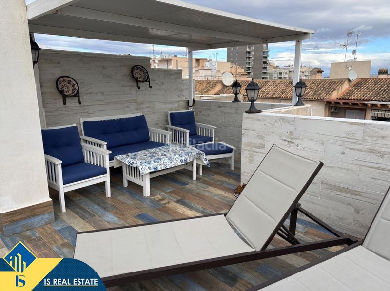 Foto 4168c6c7-e558-48c8-98e4-d7e8030bde9c. Àtic amb calefacció aparcament piscina a nueva Torrevieja Torrevieja