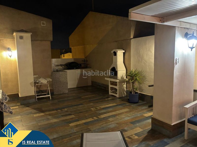 Foto 5aeacc09-63b4-4c12-9dcb-cc3078ab57e0. Àtic amb calefacció aparcament piscina a nueva Torrevieja Torrevieja