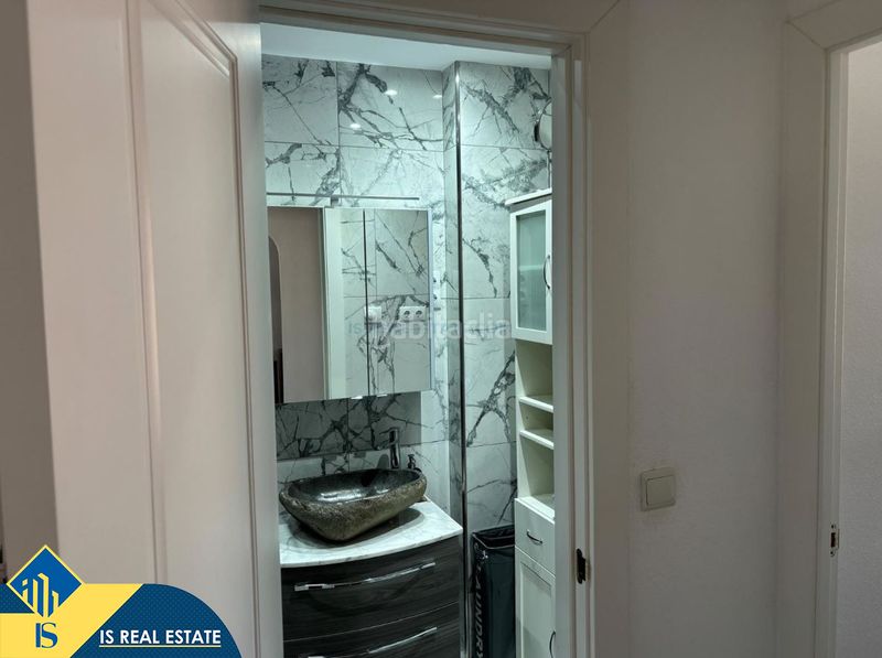 Foto 8a4f4c51-1126-48e1-8137-ebf11ff45aa9. Àtic amb calefacció aparcament piscina a nueva Torrevieja Torrevieja