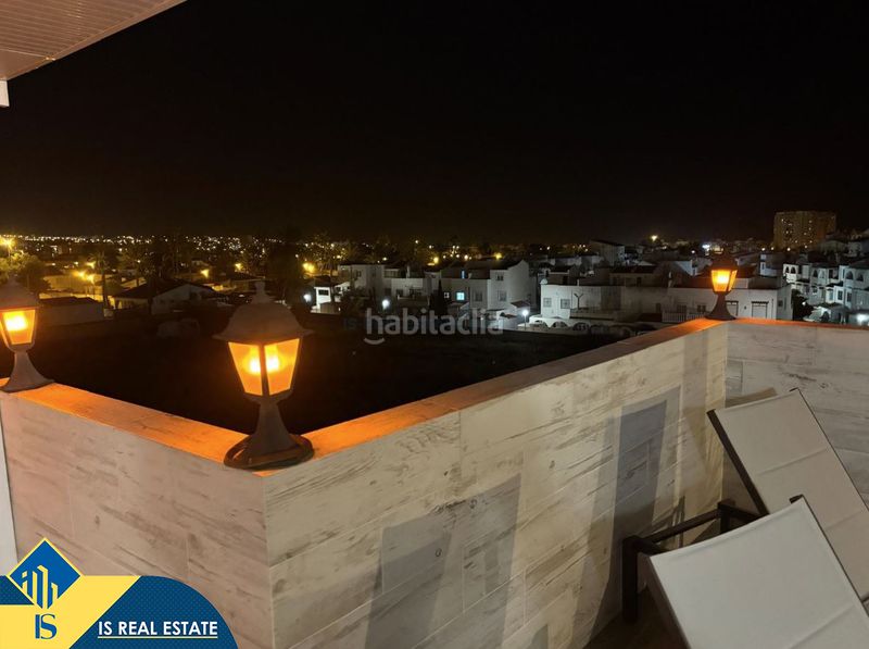 Foto 92af5341-cb2d-4bbb-bd1e-c9695a1f46f2. Àtic amb calefacció aparcament piscina a nueva Torrevieja Torrevieja