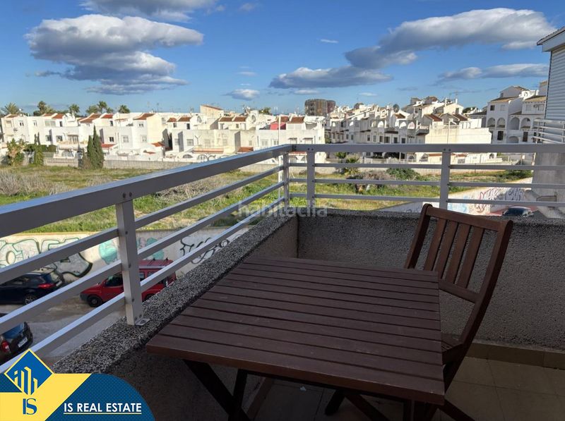 Foto a6081595-cea0-4e72-bbff-734b711ddf04. Àtic amb calefacció aparcament piscina a nueva Torrevieja Torrevieja